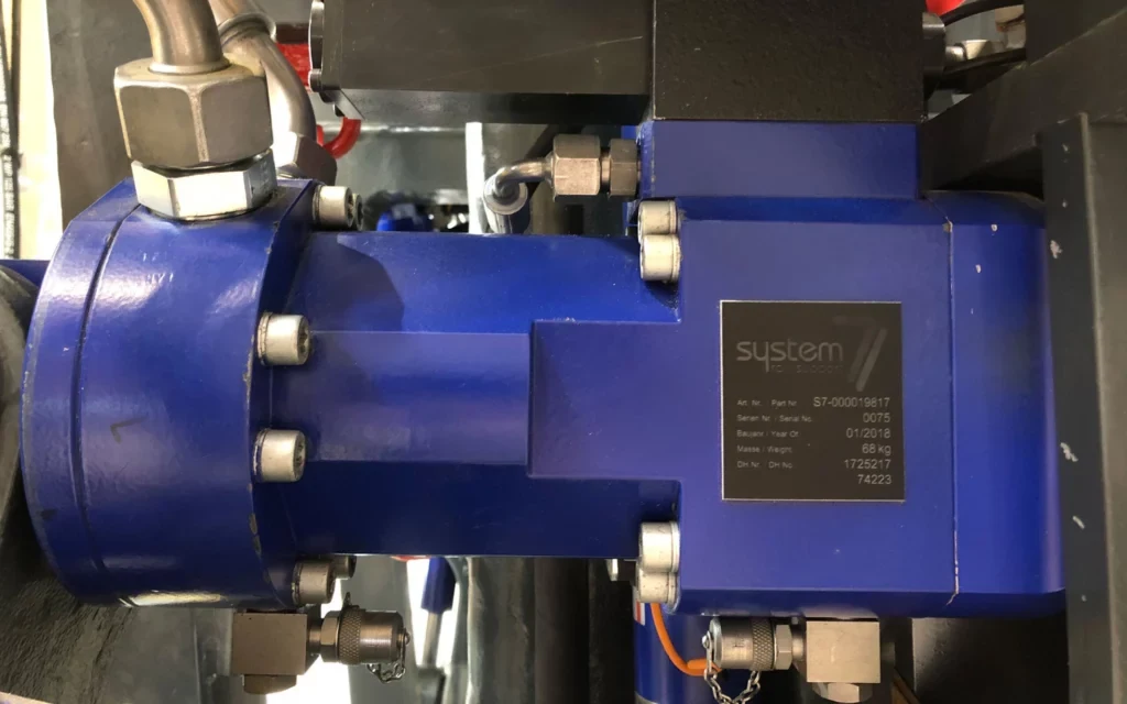 System7 tamping equipment detail